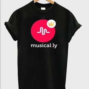 Girls’ Musical.ly T-shirt